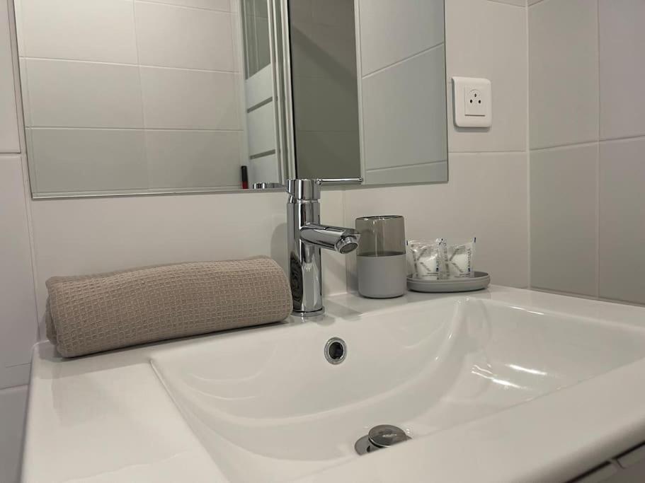 Studio Cosy Rue Alexander Taylor, Wifi, 2 Pers Pau Exterior foto